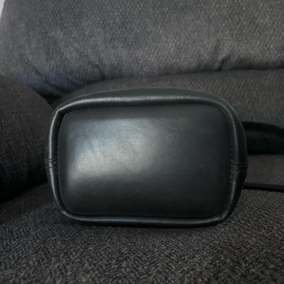 SOLD Parker Clay Topa mini bucket Bag- Black - Picture 5 of 9